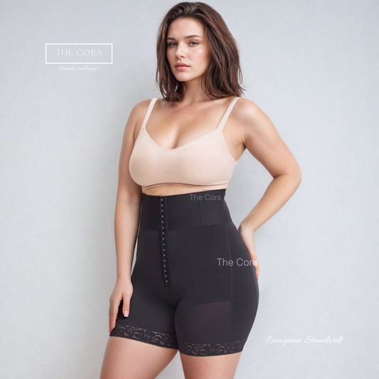 Өргөн оруулгатай Shaper short