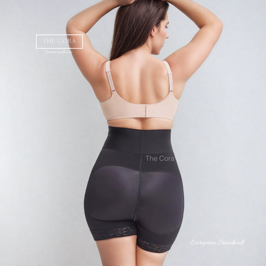 Өргөн оруулгатай Shaper short