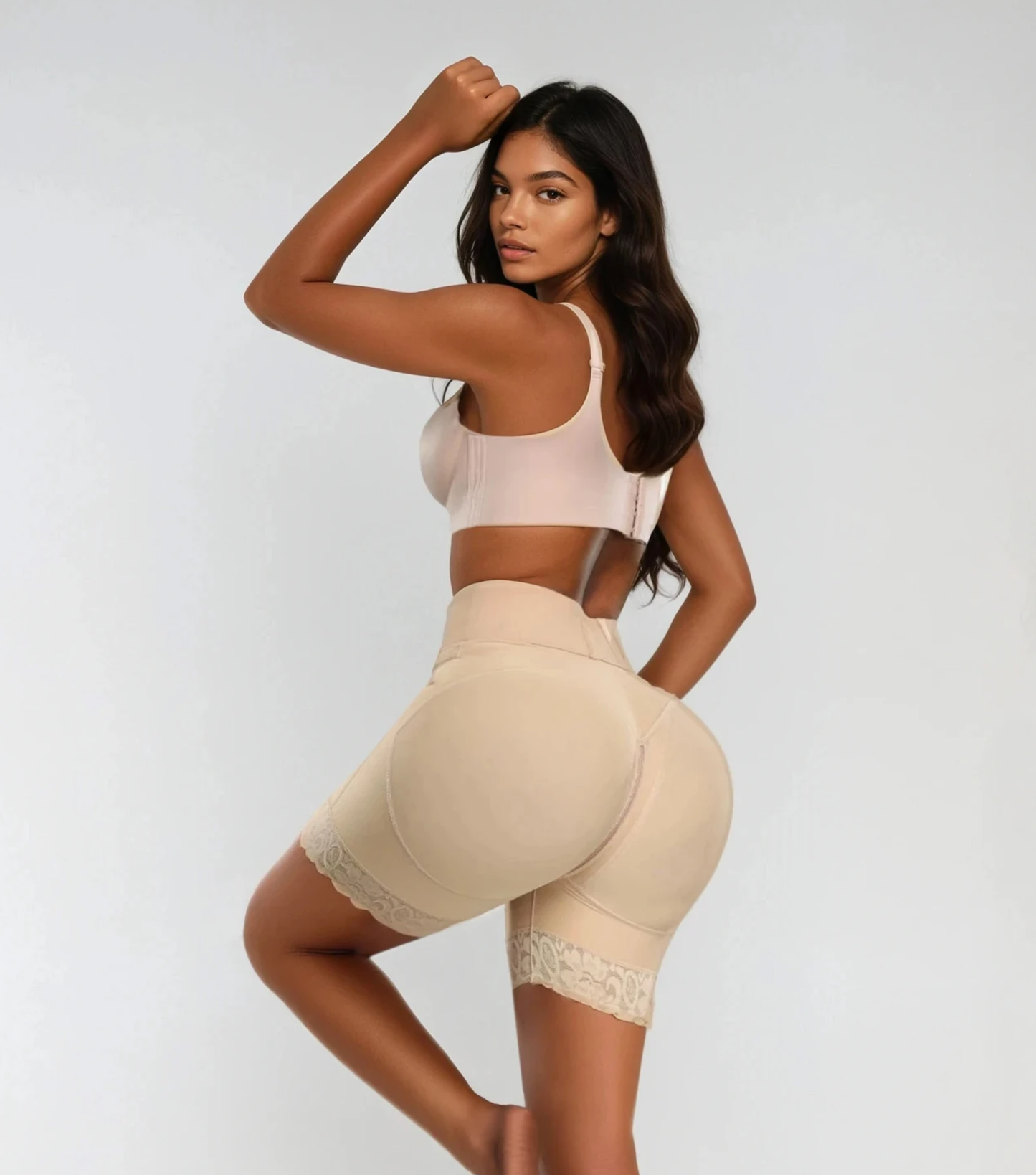 Өгзөг хэлбэржүүлэгч шорт