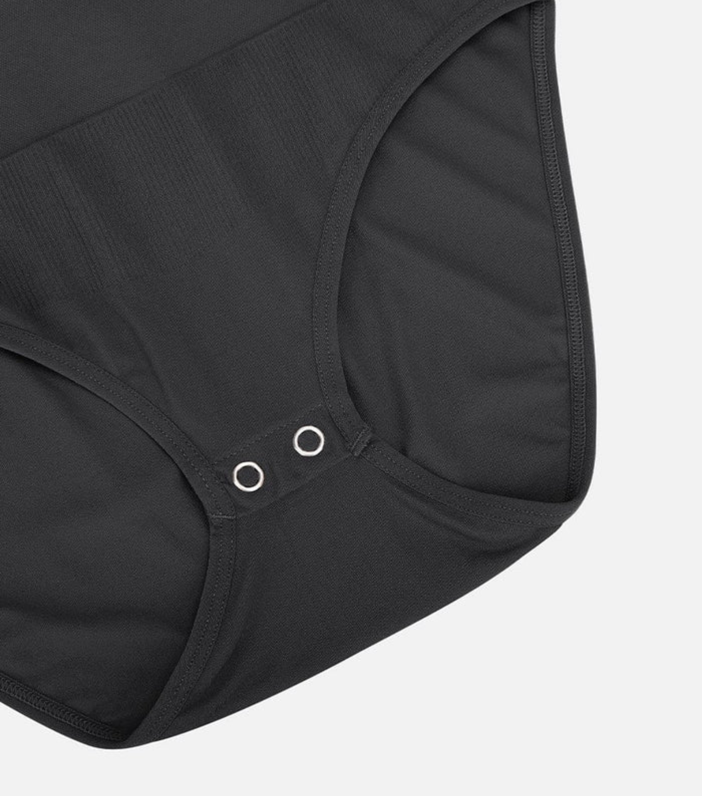 Seamless T-shirt Brief (Light Support) - Black