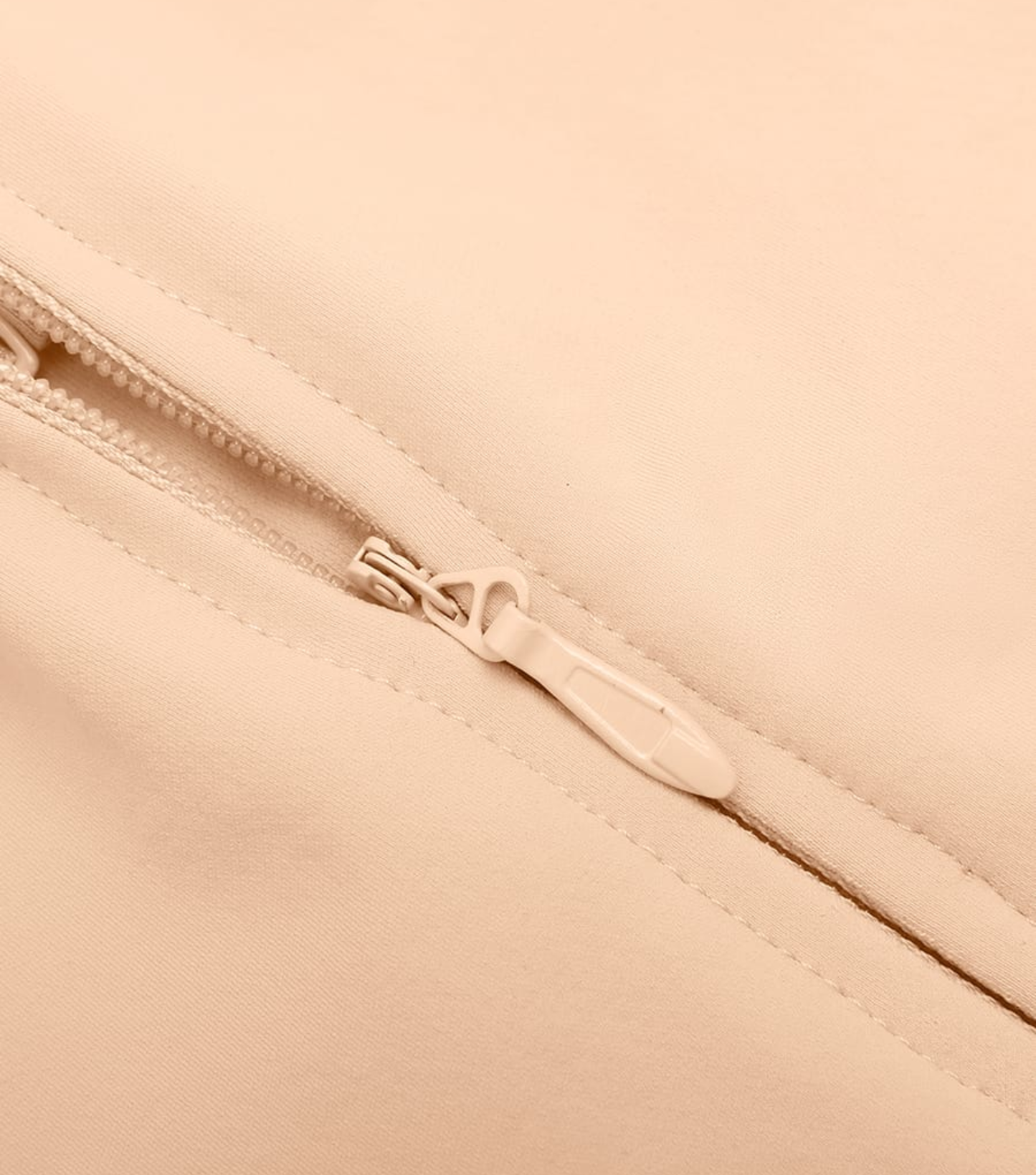 Seamless Zipper Bodysuit Full Beige